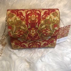 New Crossbody iYura NWT